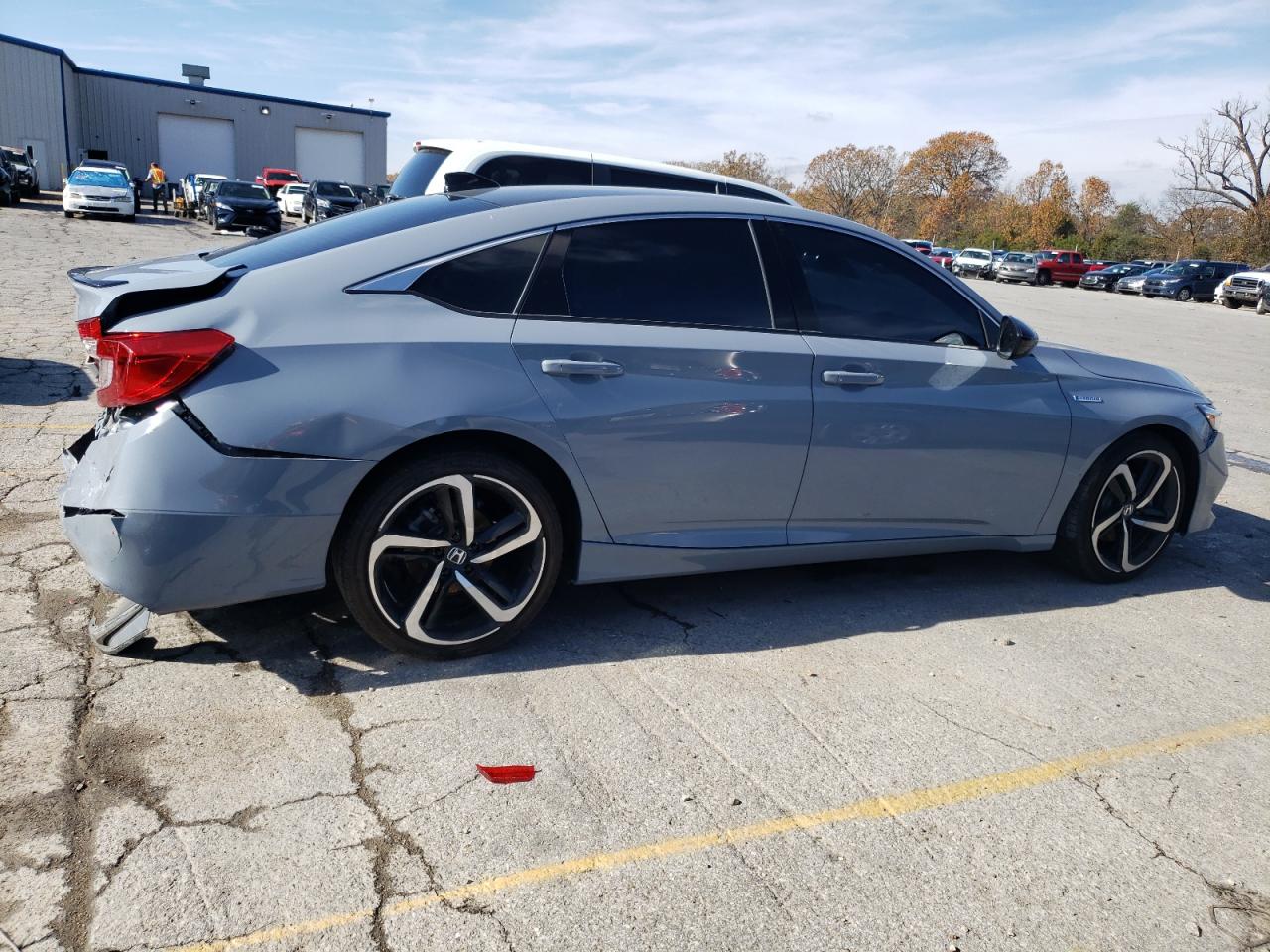 Image 3 of 2022 HONDA ACCORD HYBRID SPORT 2022 with VIN 1HGCV3F21NA038249