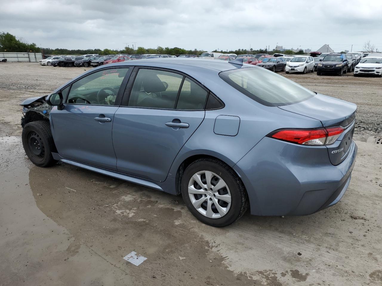 Obraz 2 z 2020 TOYOTA COROLLA LE 2020 z VIN JTDEPRAE9LJ064763