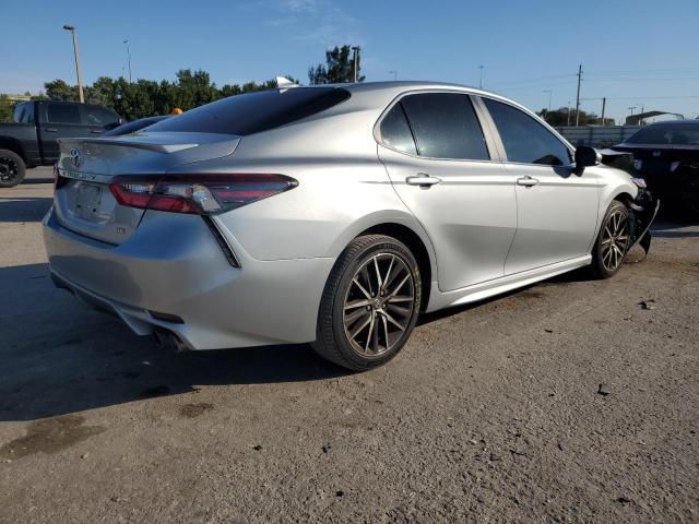 Image 3 of 2021 TOYOTA CAMRY SE 2021 with VIN 4T1G11AK2MU406275