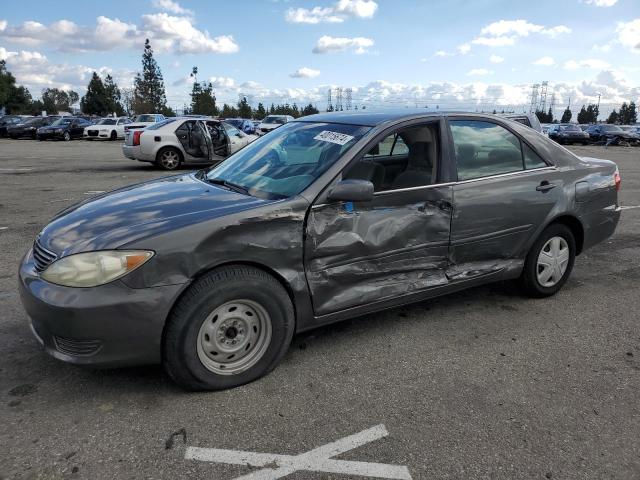 Image 1 of 2005 TOYOTA CAMRY LE 2005 with VIN 4T1BE32KX5U631652