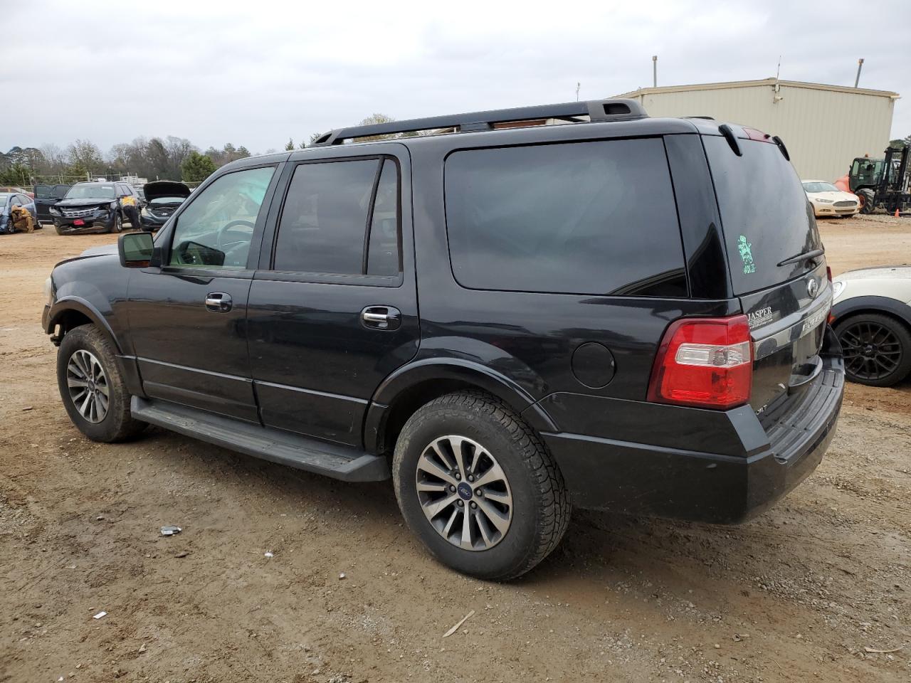 Изображение 2 2015 FORD EXPEDITION XLT 2015 с VIN 1FMJU1JT1FEF09397