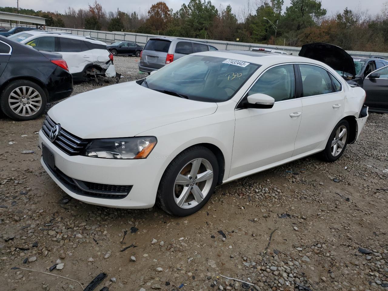 Obraz 2013 VOLKSWAGEN PASSAT SE 2013