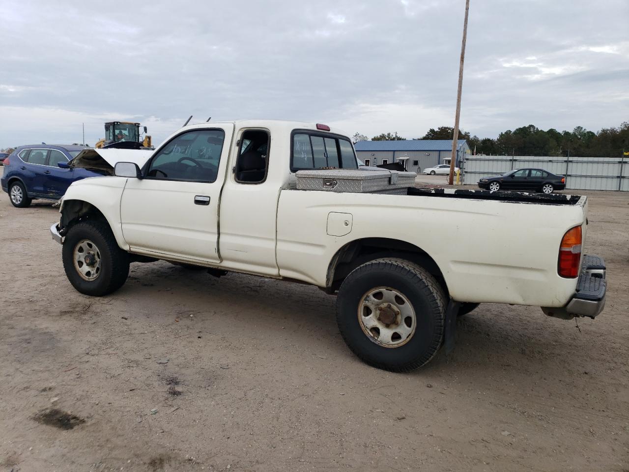 Image 2 of 1997 TOYOTA TACOMA XTRACAB 1997 with VIN 4TAWM72N9VZ274148