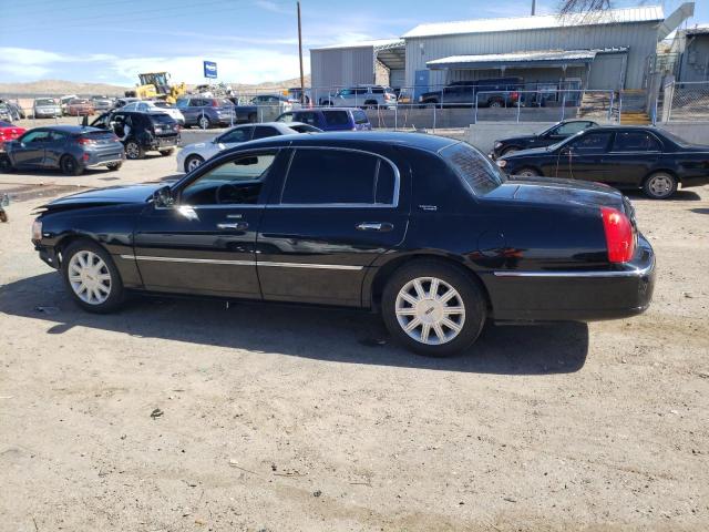 Obraz 2 z 2011 LINCOLN TOWN CAR SIGNATURE LIMITED 2011 z VIN 2LNBL8CV1BX759245
