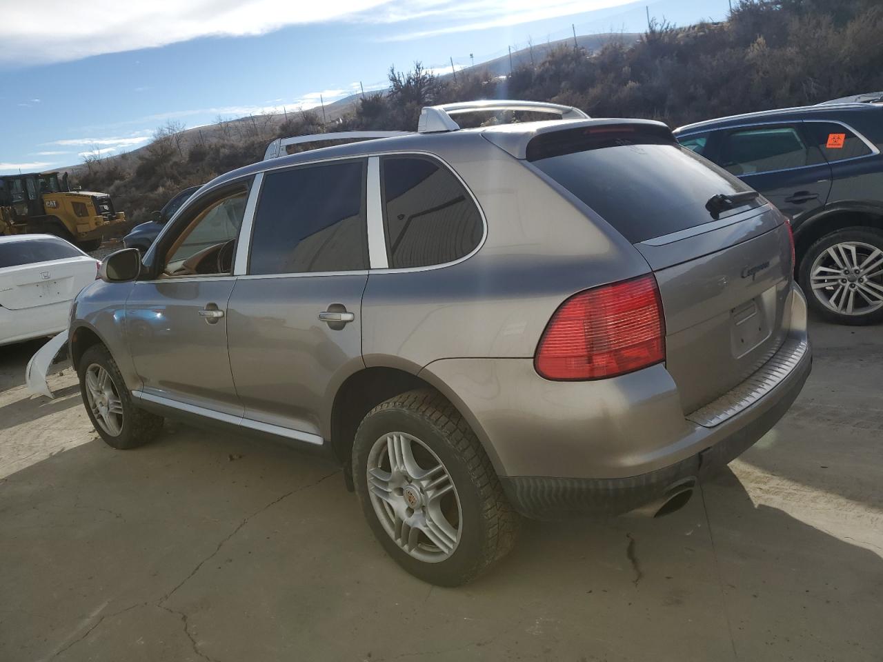 Изображение 2 2004 PORSCHE CAYENNE  2004 с VIN WP1AA29P84LA22571