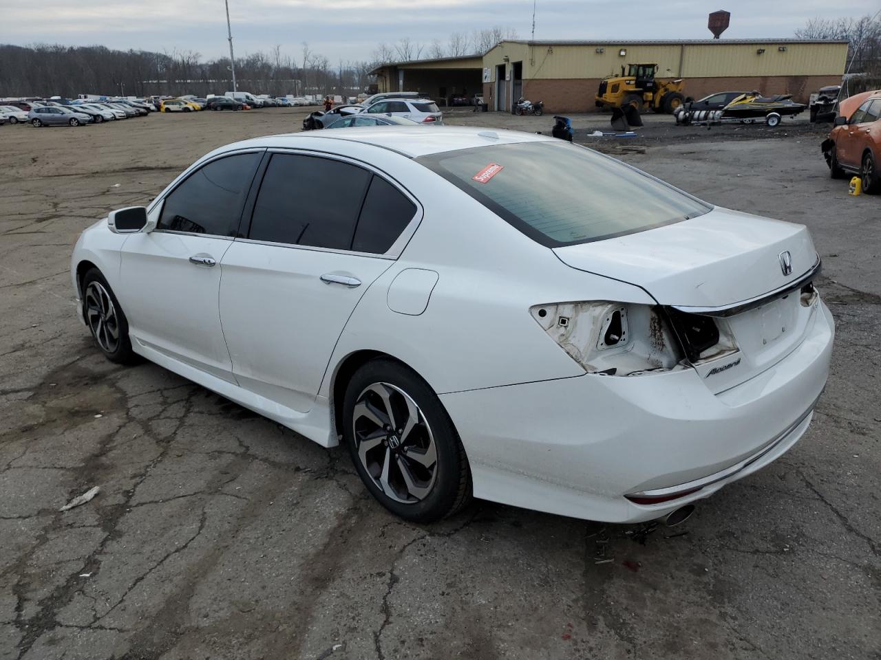 Изображение 2 2016 HONDA ACCORD EXL 2016 с VIN 1HGCR3F83GA016331