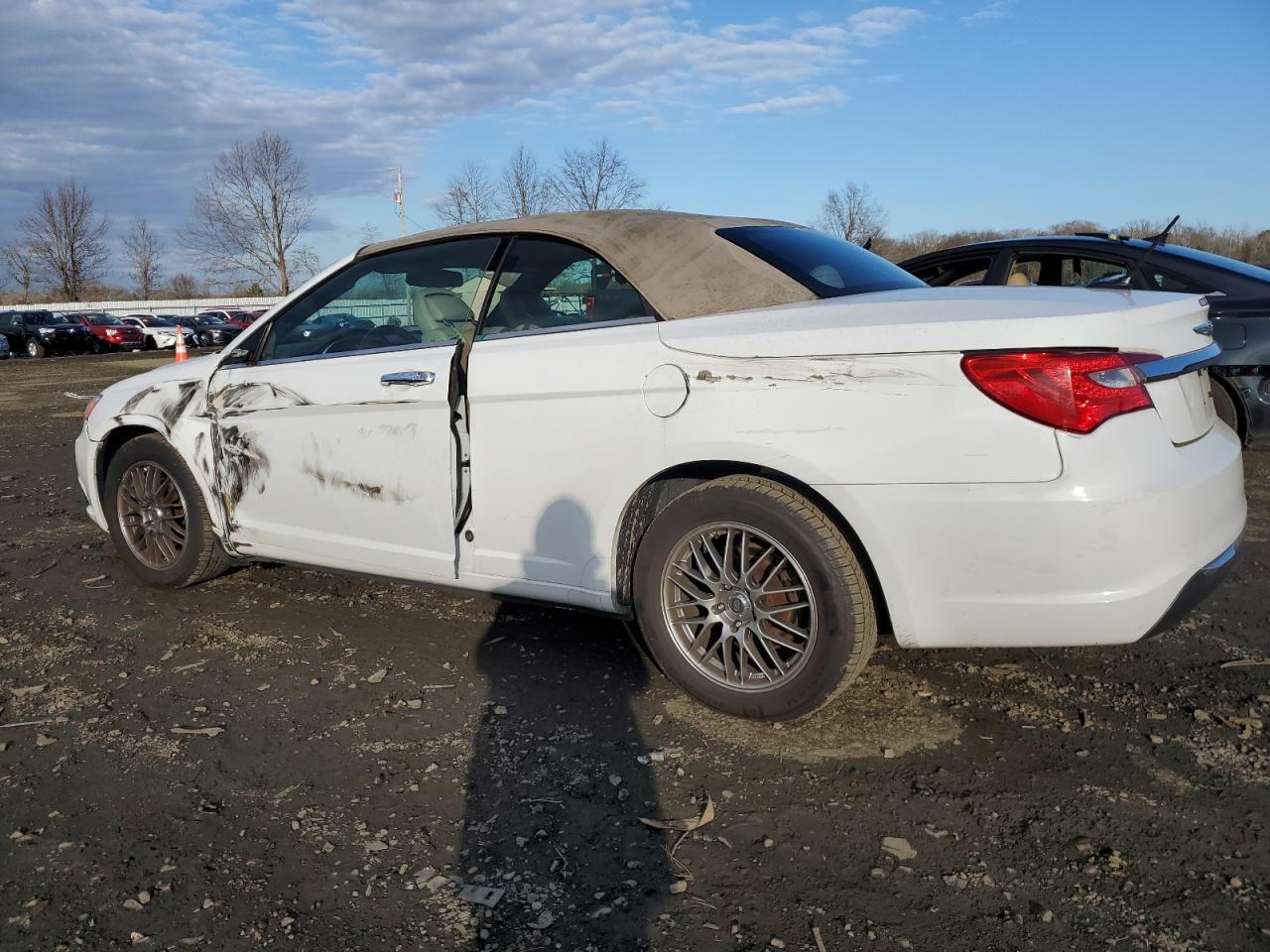 Изображение 2 2011 CHRYSLER 200 LIMITED 2011 с VIN 1C3BC7EG1BN582327