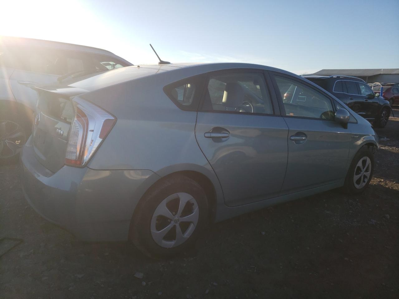 Image 3 of 2014 TOYOTA PRIUS  2014 with VIN JTDKN3DU2E1805914