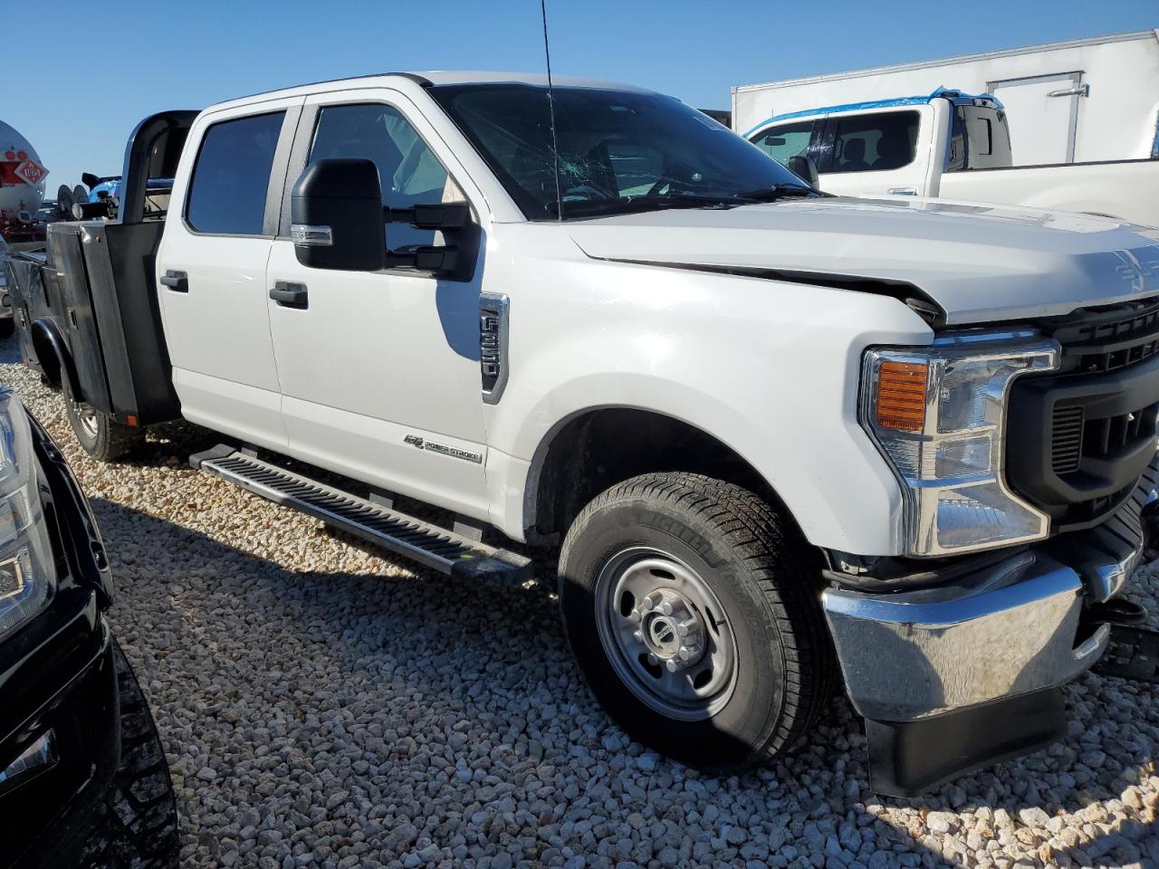 Изображение 2022 FORD F350 SUPER DUTY 2022