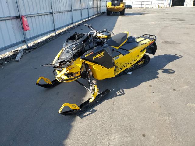 Image 2 of 2024 SKI DOO MXZ XRS850 2024 with VIN 2BPSUCRC4RV000346