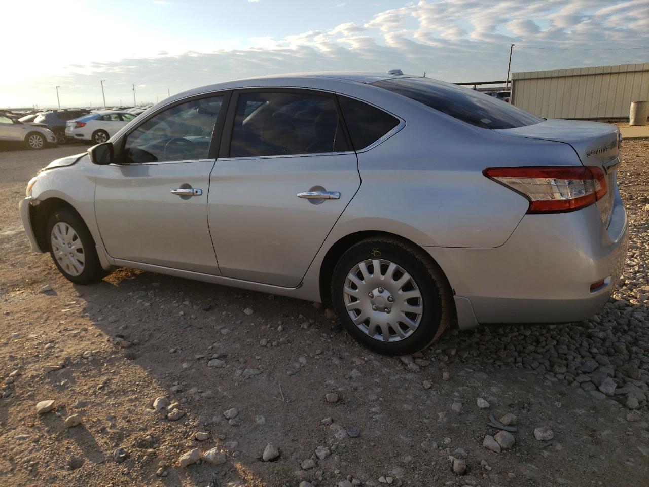 Изображение 2 2015 NISSAN SENTRA S 2015 с VIN 3N1AB7AP3FL682910