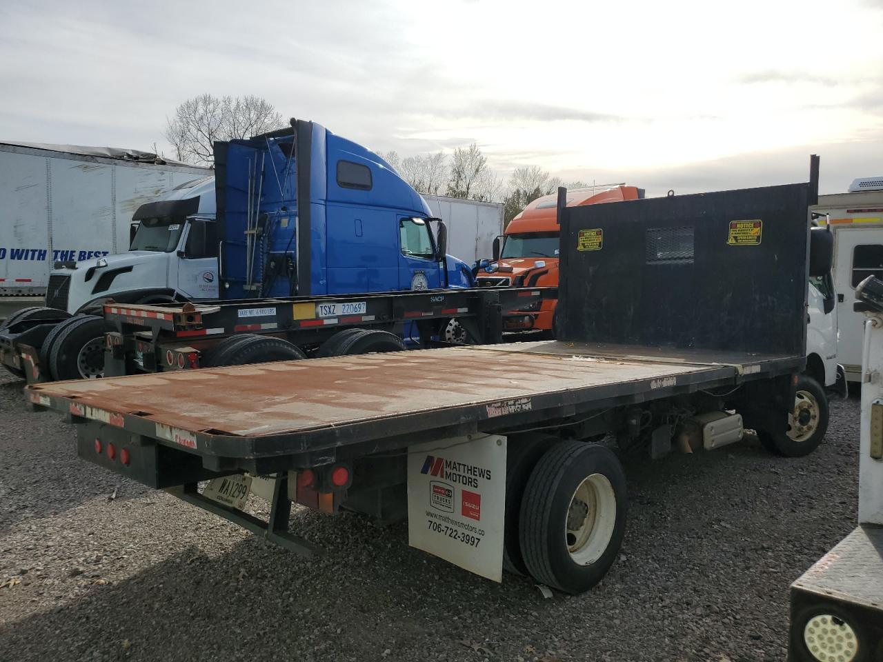 Изображение 3 2019 HINO 155  2019 с VIN JHHYDM1HXKK006802