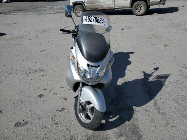 Image 2 of 2005 SUZUKI AN400 K3 2005 with VIN JS1CK43A352100585