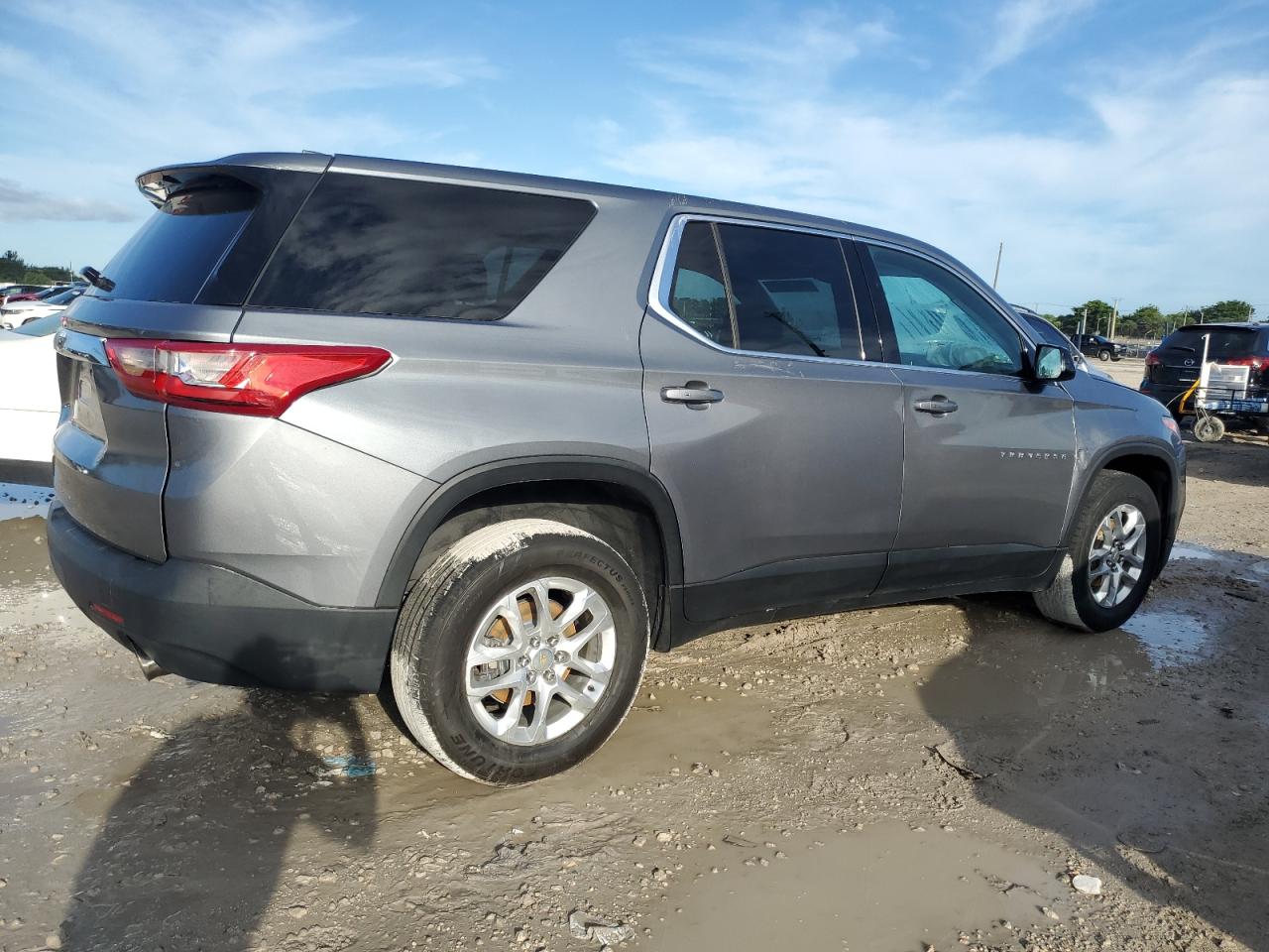 Image 3 of 2019 CHEVROLET TRAVERSE LS 2019 with VIN 1GNERFKW3KJ131847