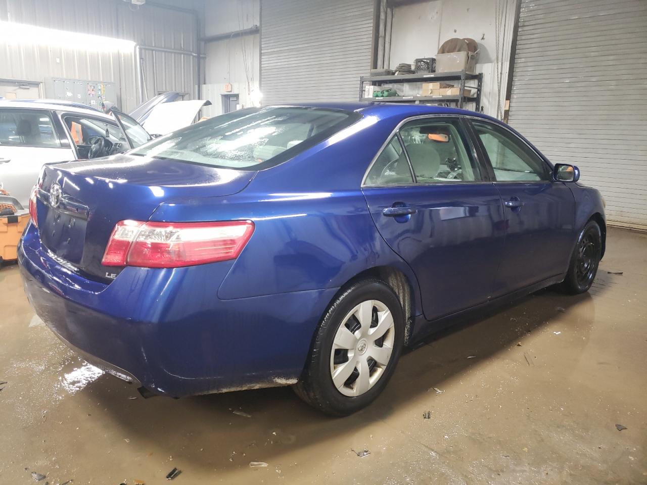 Image 3 of 2007 TOYOTA CAMRY CE 2007 with VIN 4T1BE46K17U082250