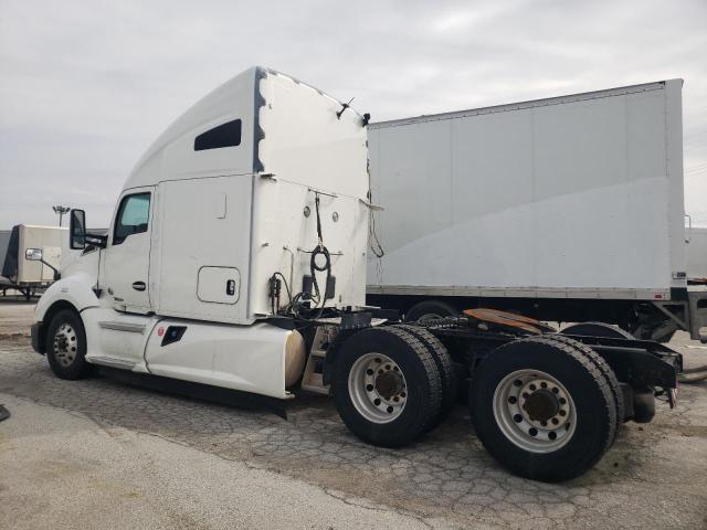 Image 3 of 2020 KENWORTH CONSTRUCTION T680 2020 with VIN 1XKYD49X4LJ220730