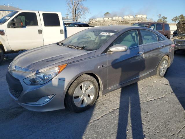 Obraz 1 z 2013 HYUNDAI SONATA HYBRID 2013 z VIN KMHEC4A46DA051200