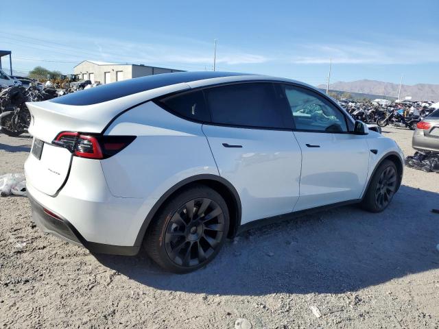 Obraz 3 z 2023 TESLA MODEL Y  2023 z VIN 7SAYGAEE9PF815806