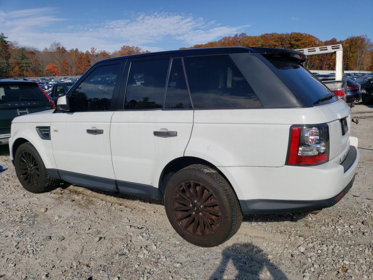 Image 2 of 2011 LAND ROVER RANGE ROVER SPORT HSE 2011 with VIN SALSF2D45BA271223