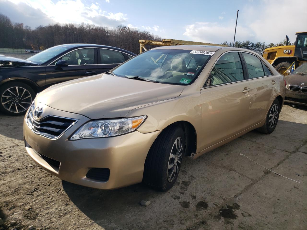 Image 1 of 2016 TOYOTA CAMRY LE 2016 with VIN 4T1BF1FK9GU217373