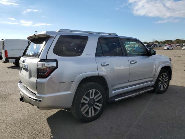 Obraz 3 z 2015 TOYOTA 4RUNNER SR5 2015 z VIN JTEBU5JR8F5228486