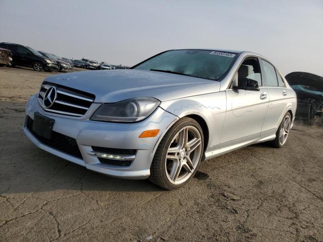 Obraz 1 z 2014 MERCEDES-BENZ C 300 4MATIC 2014 z VIN WDDGF8AB4EG197111