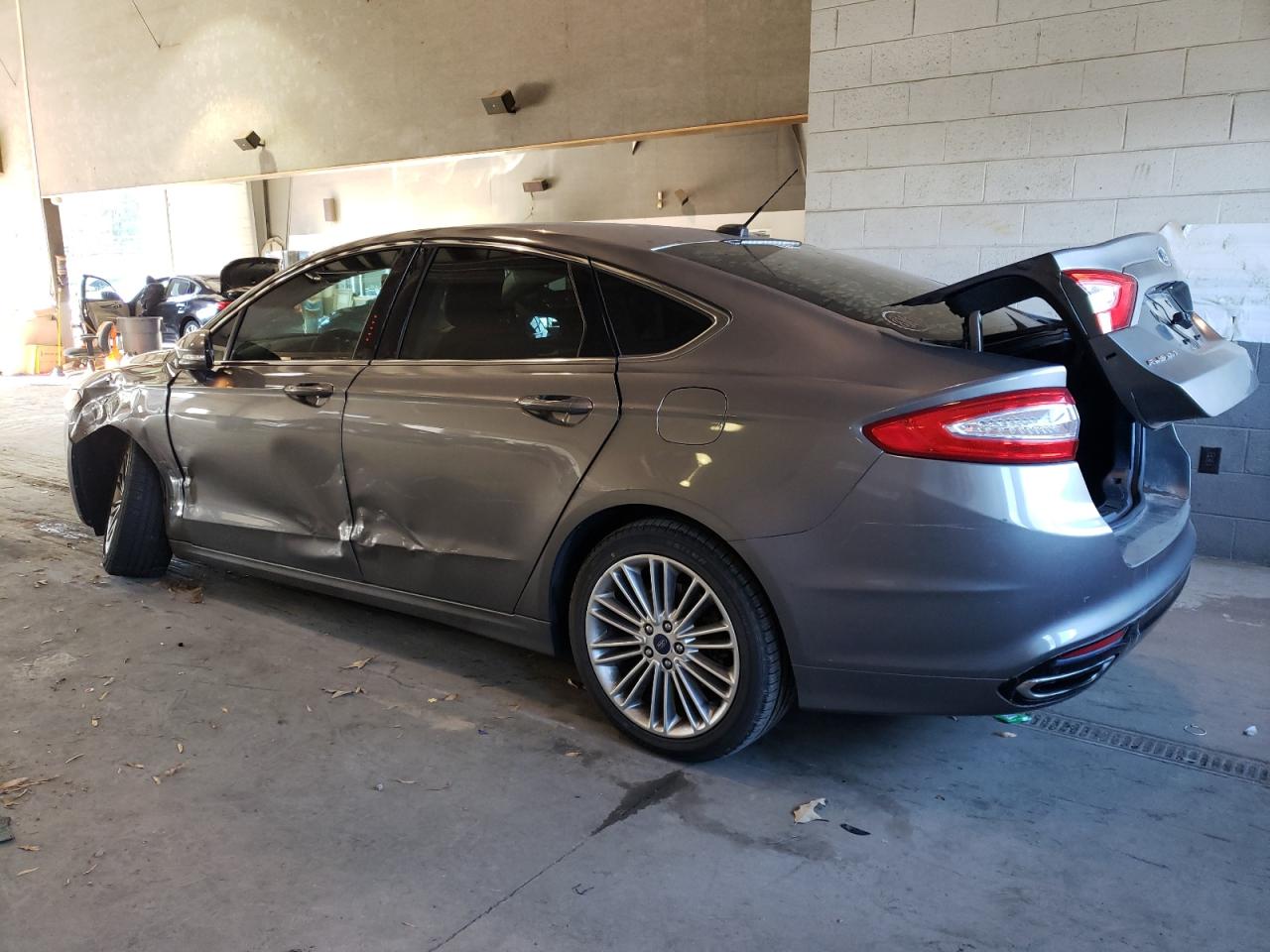 Obraz 2 z 2014 FORD FUSION SE 2014 z VIN 3FA6P0H95ER201396