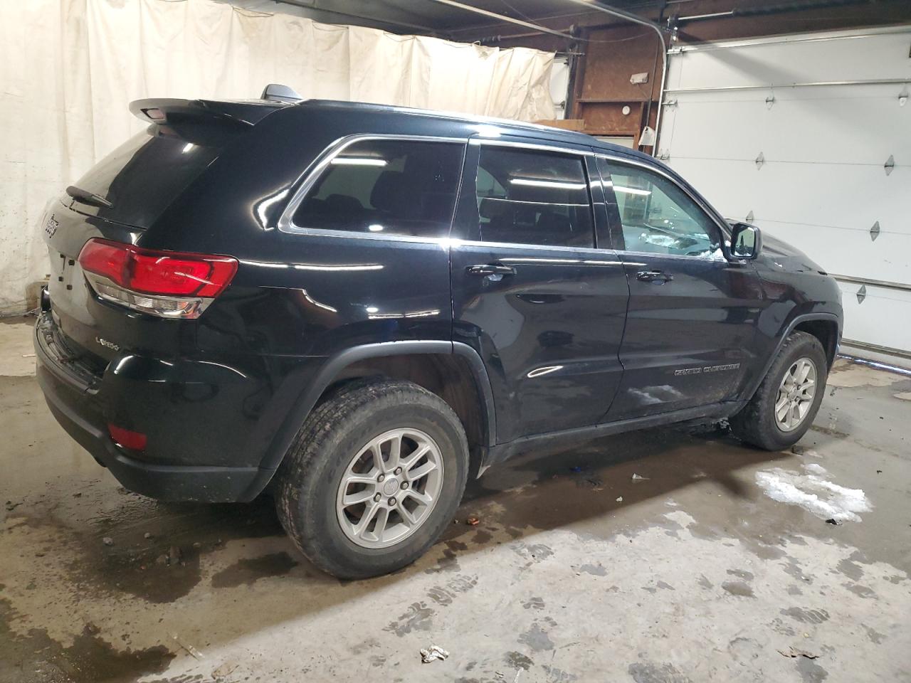 Изображение 3 2020 JEEP GRAND CHEROKEE LAREDO 2020 с VIN 1C4RJFAG4LC215547