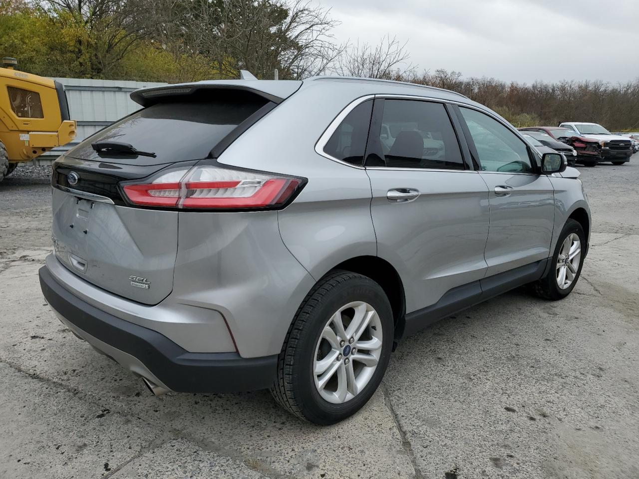 Image 3 of 2020 FORD EDGE SEL 2020 with VIN 2FMPK3J9XLBA70823