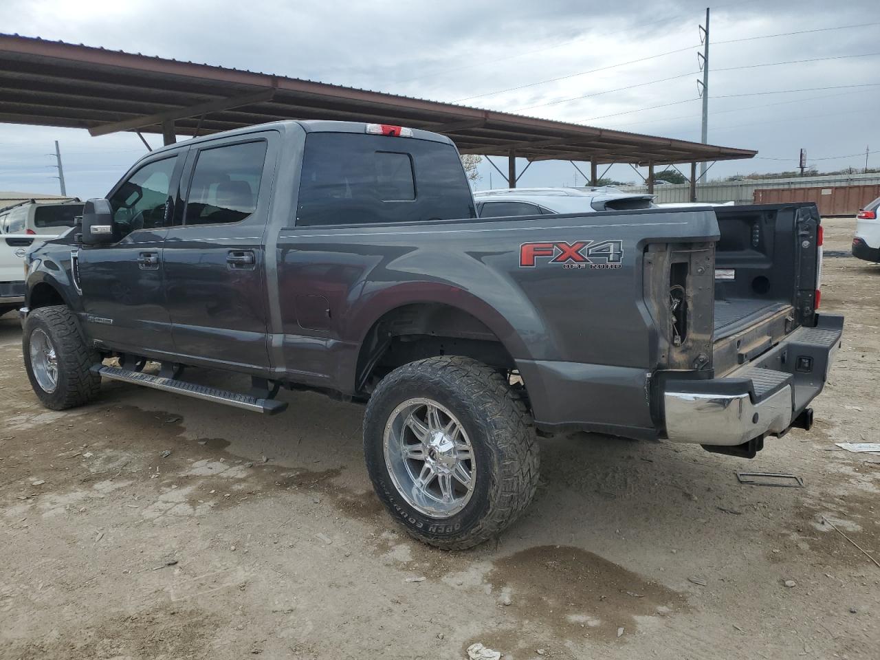 Image 2 of 2017 FORD F250 SUPER DUTY 2017 with VIN 1FT7W2BT4HEB64804