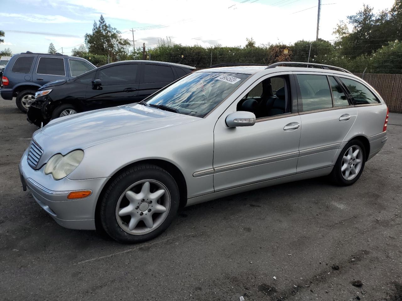 Image 1 of 2004 MERCEDES-BENZ C 240 SPORTWAGON 2004 with VIN WDBRH61J64F451168