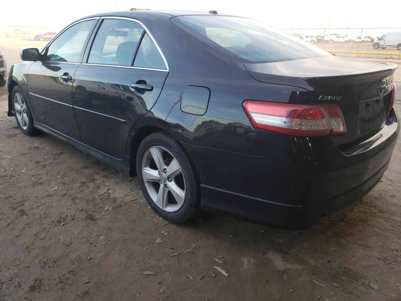 Image 2 of 2011 TOYOTA CAMRY BASE 2011 with VIN 4T1BF3EK2BU667873