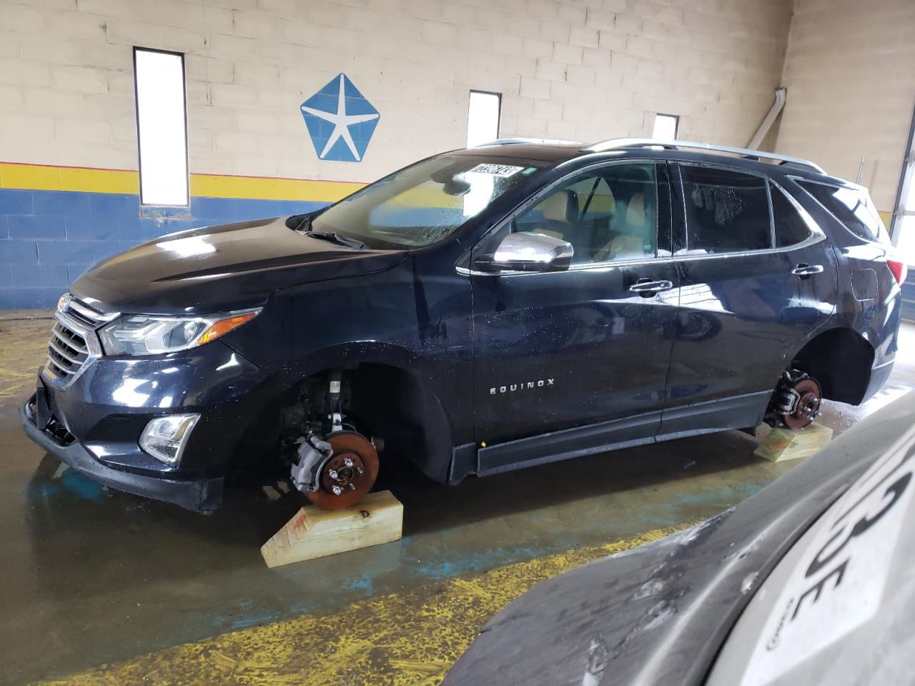 Image 1 of 2020 CHEVROLET EQUINOX PREMIER 2020 with VIN 2GNAXNEV9L6239289