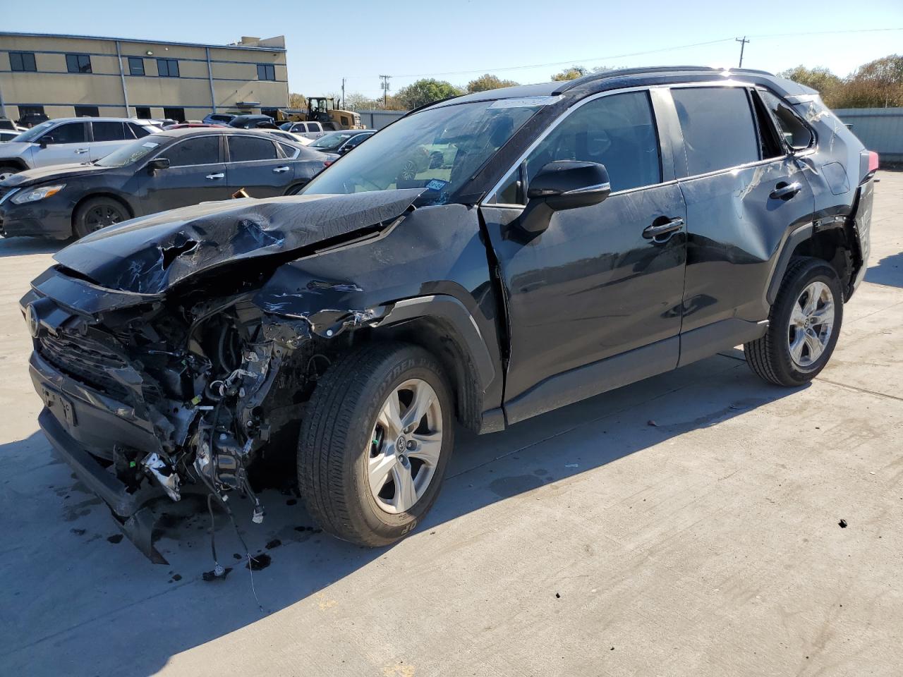 Изображение 1 2020 TOYOTA RAV4 XLE 2020 с VIN 2T3W1RFV4LC055387