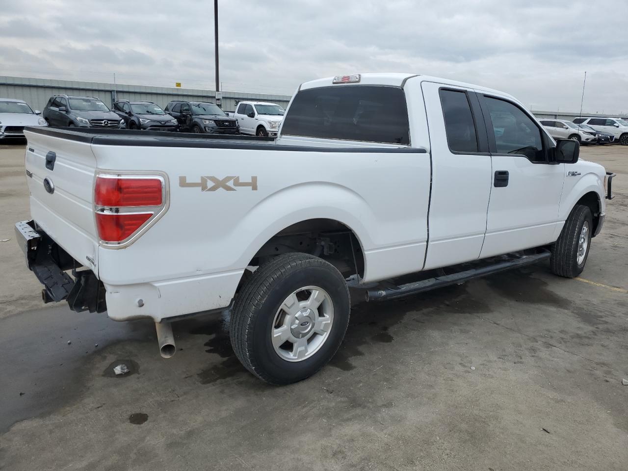 Image 3 of 2014 FORD F150 SUPER CAB 2014 with VIN 1FTFX1EF7EKG22521