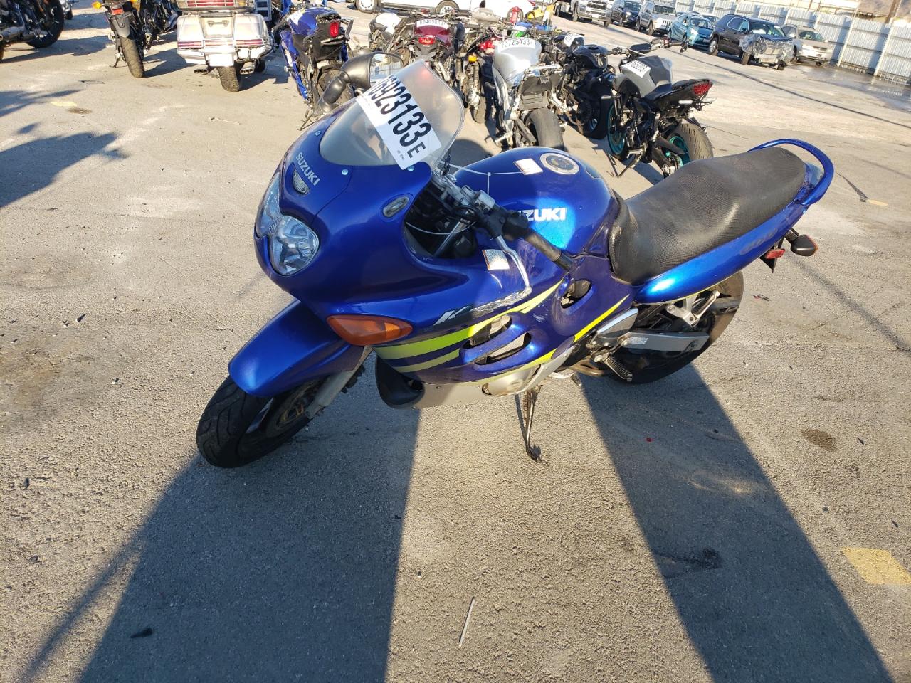 Obraz 2 z 2002 SUZUKI GSX600 F 2002 z VIN JS1GN79A522103498