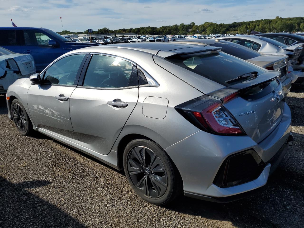Image 2 of 2018 HONDA CIVIC EX 2018 with VIN SHHFK7H51JU228216