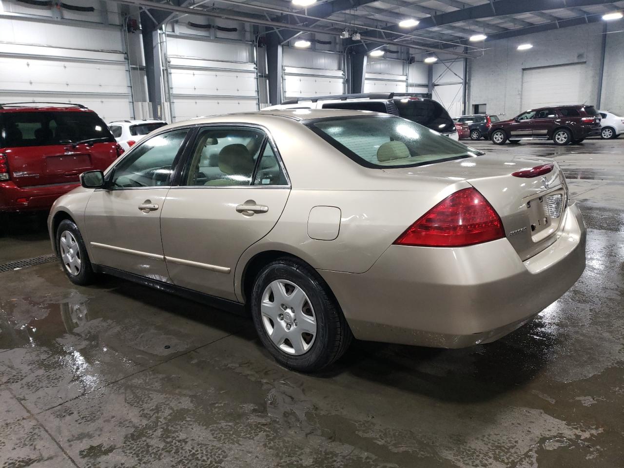 Image 2 of 2007 HONDA ACCORD LX 2007 with VIN 3HGCM56437G707366