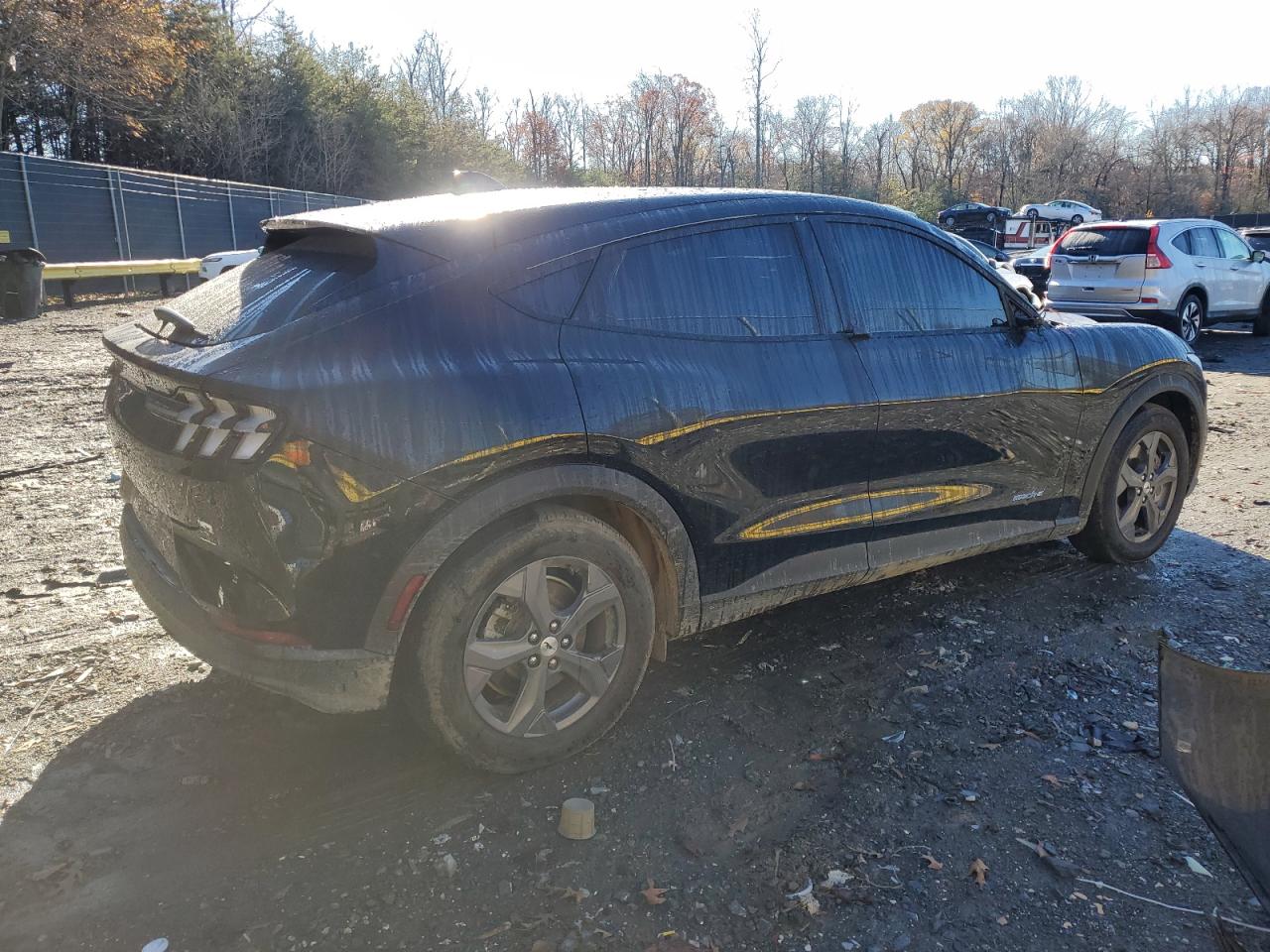Obraz 3 z 2021 FORD MUSTANG MACH-E SELECT 2021 z VIN 3FMTK1RM4MMA57206