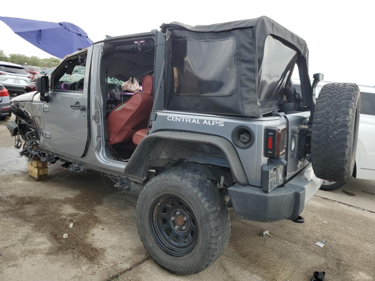 Изображение 2 2014 JEEP WRANGLER UNLIMITED SAHARA 2014 с VIN 1C4BJWEG3EL265306