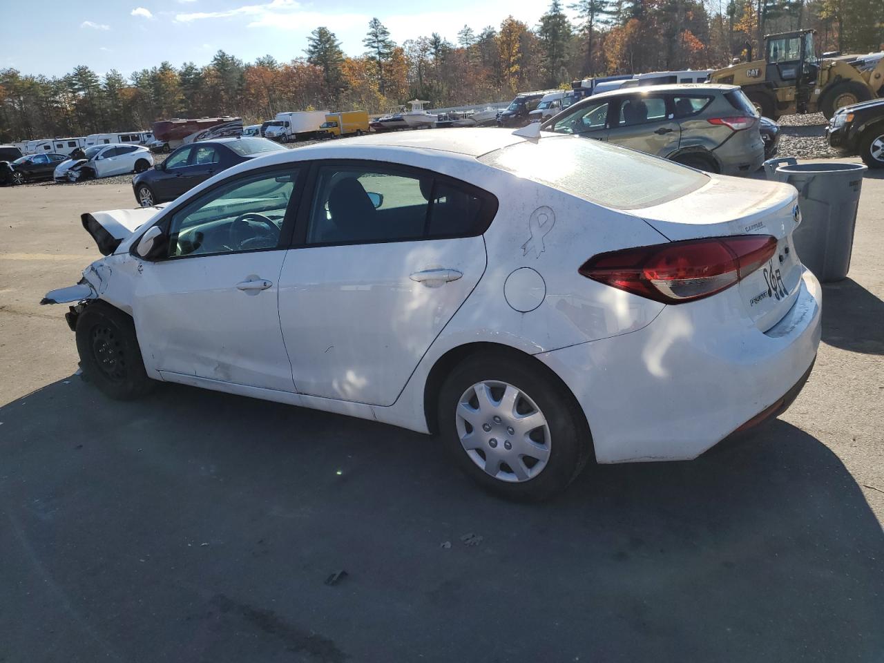 Image 2 of 2017 KIA FORTE LX 2017 with VIN 3KPFK4A74HE092496