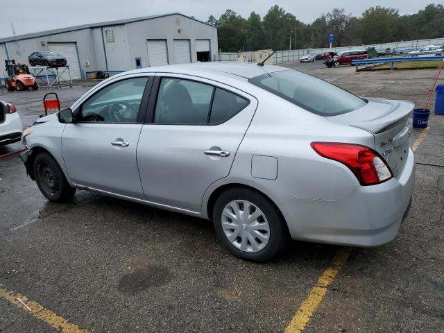 Obraz 2 z 2018 NISSAN VERSA S 2018 z VIN 3N1CN7AP6JK437372