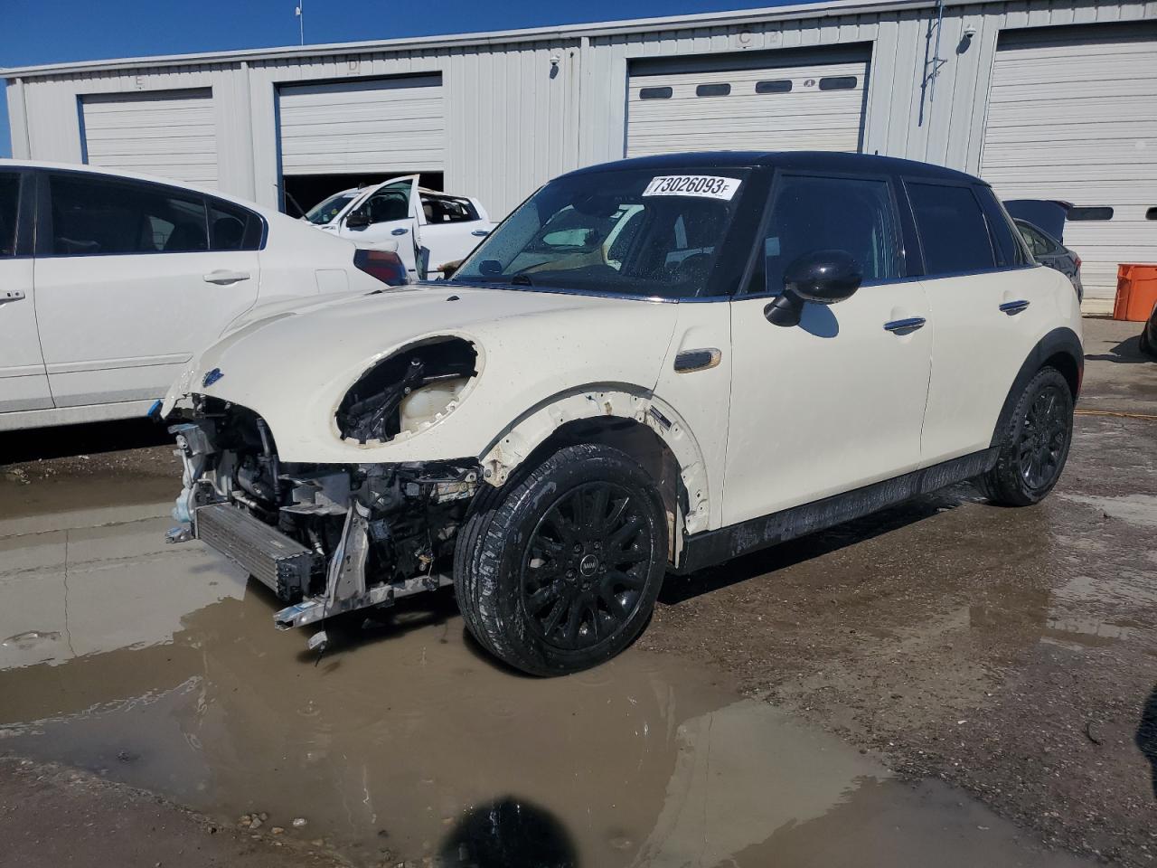 Image 1 of 2017 MINI COOPER  2017 with VIN WMWXU1C51H2E18633