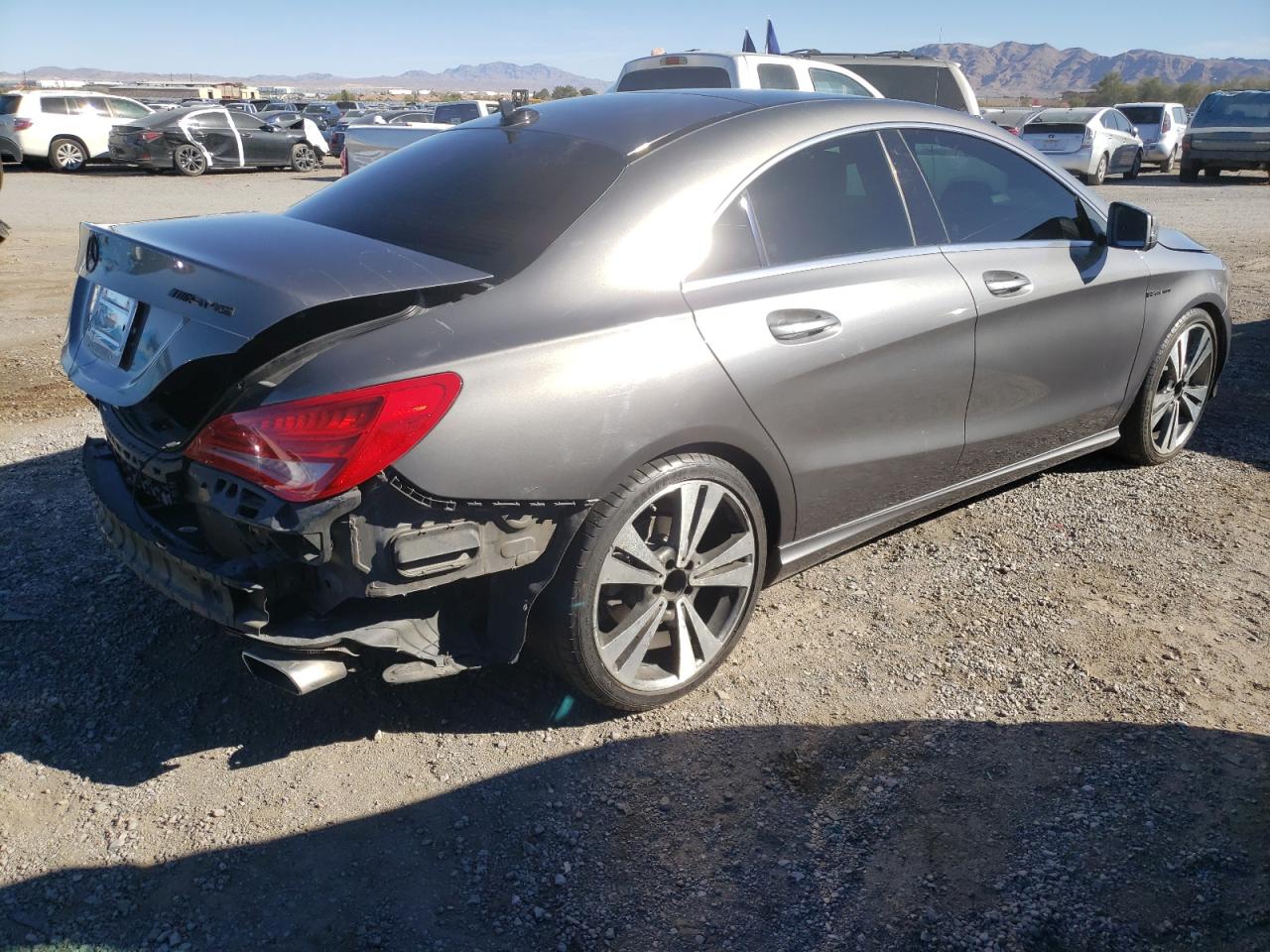 Obraz 3 z 2014 MERCEDES-BENZ CLA 250 2014 z VIN WDDSJ4EB7EN067461