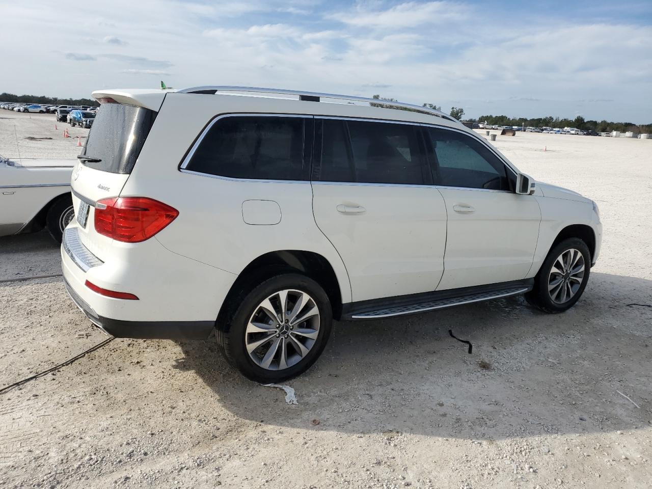Image 3 of 2013 MERCEDES-BENZ GL 450 4MATIC 2013 with VIN 4JGDF7CE7DA127338
