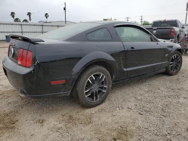 Obraz 3 z 2007 FORD MUSTANG GT 2007 z VIN 1ZVHT82H975249080