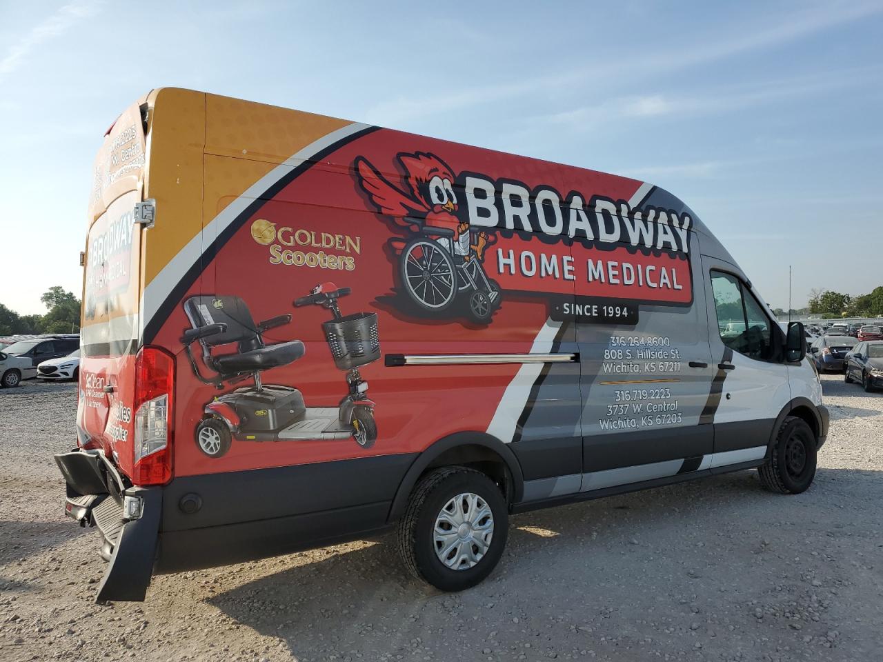 Image 3 of 2017 FORD TRANSIT T-250 2017 with VIN 1FTYR3XM2HKA05591