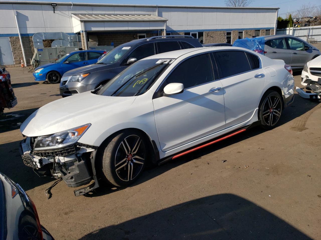 Obraz 1 z 2017 HONDA ACCORD SPORT 2017 z VIN 1HGCR2F50HA292452