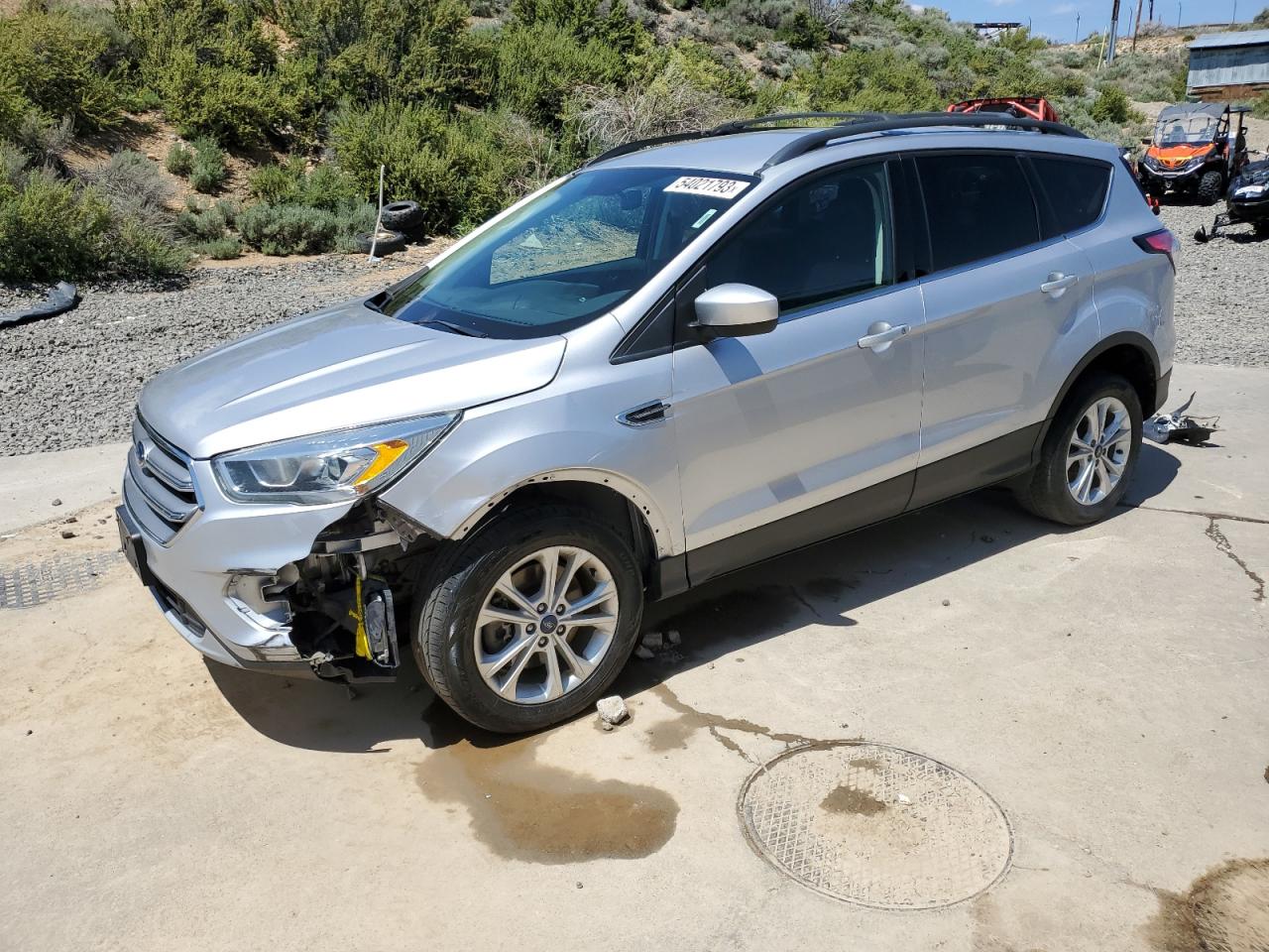 Obraz 1 z 2017 FORD ESCAPE SE 2017 z VIN 1FMCU9G90HUC02637