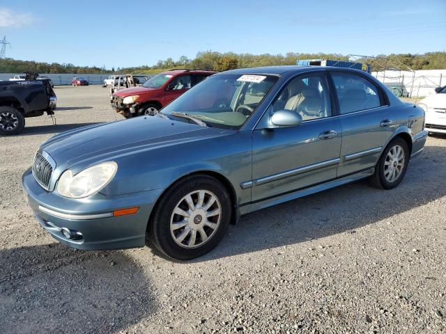 Image 1 of 2004 HYUNDAI SONATA GLS 2004 with VIN KMHWF35H54A998022